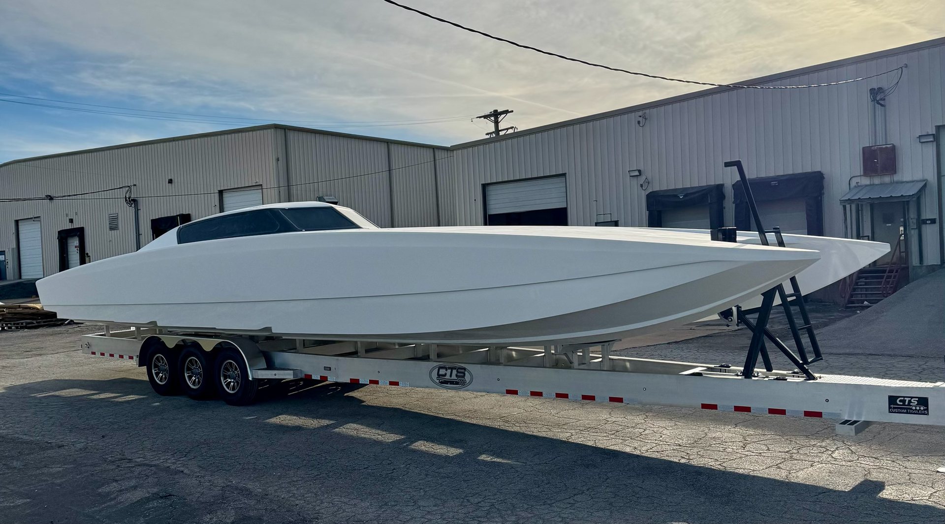 Platinum 428 hull in primer